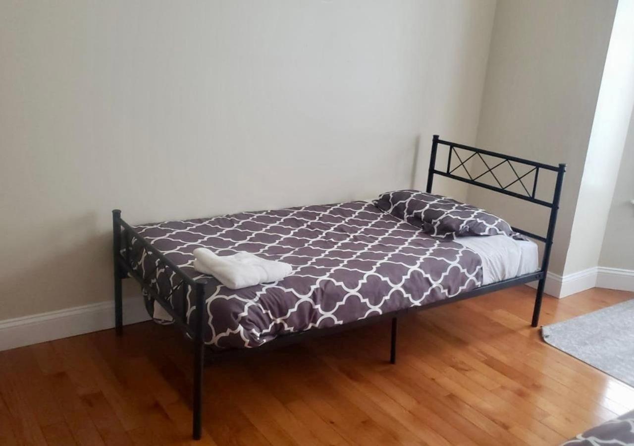 פילדלפיה Newly Renovated Guest Rooms Near Transportation חדר תמונה